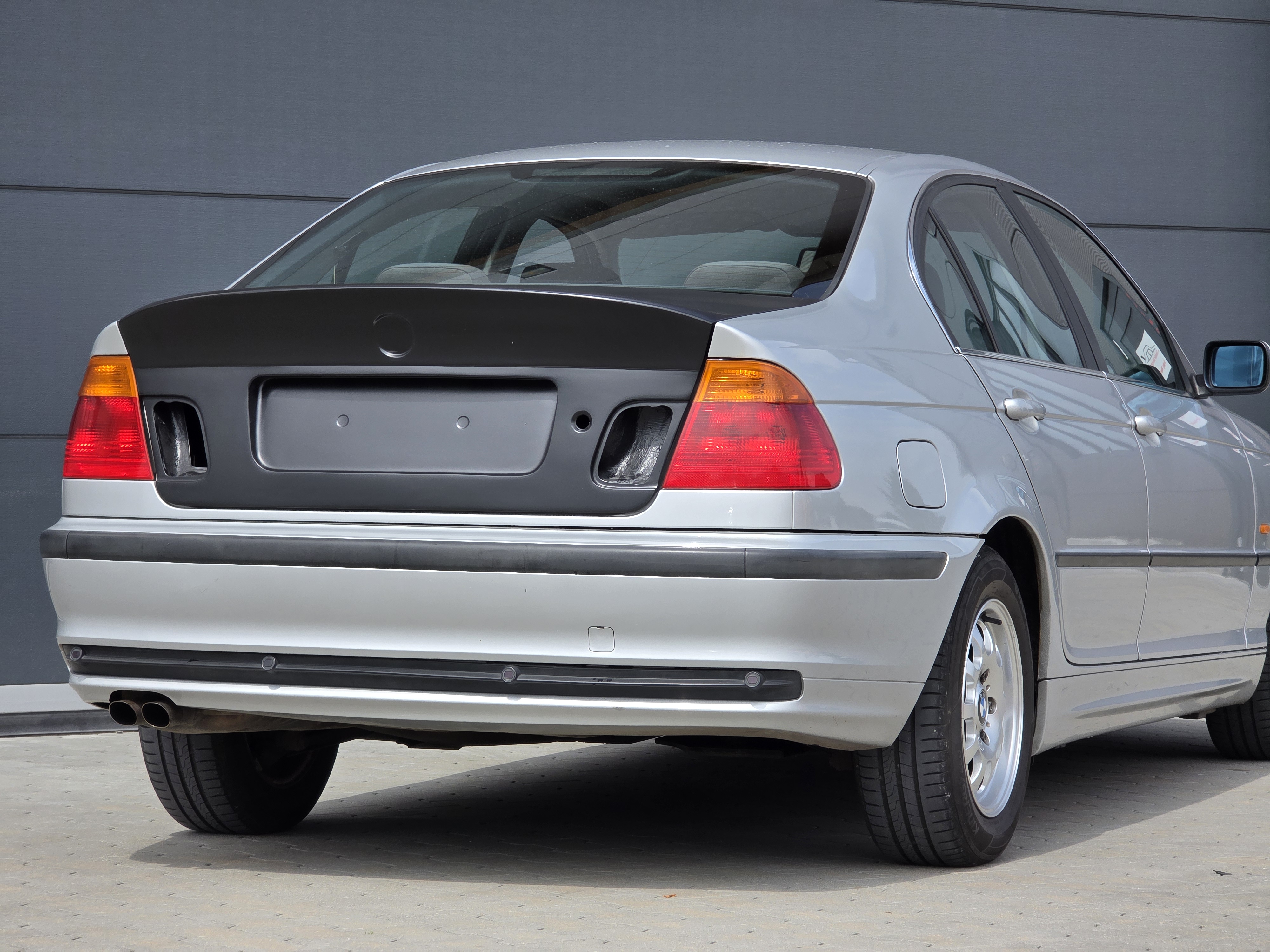 BMW E46 Limo CSL Heckklappe hinterachse