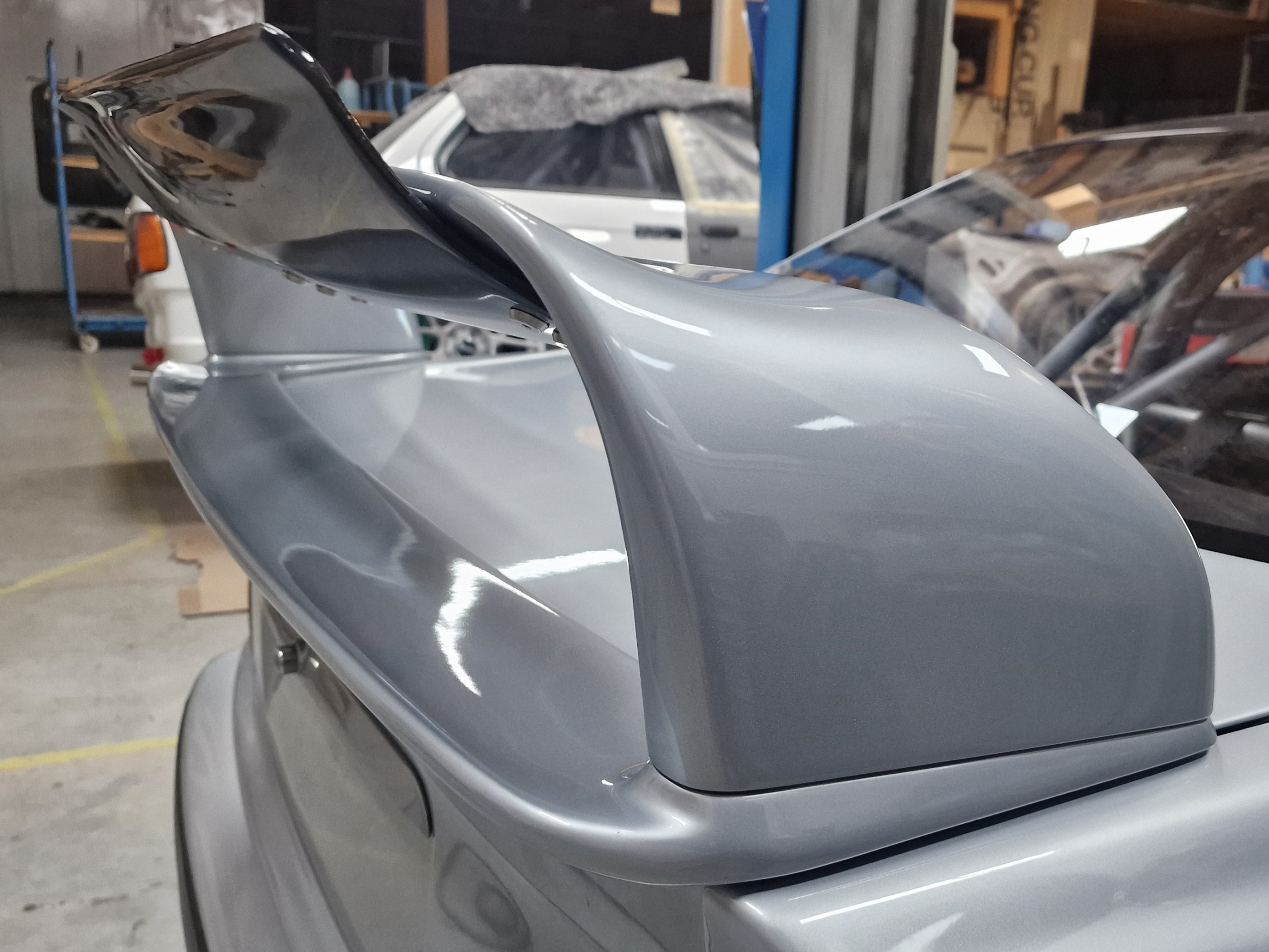 Carbon Class II Heckspoiler mit Flap passend für BMW E36 Coupé & Limousine