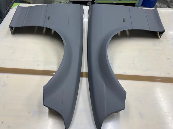 Carbon Kotflügel Set passend für BMW E36 Coupé – ca. 15 mm breiter