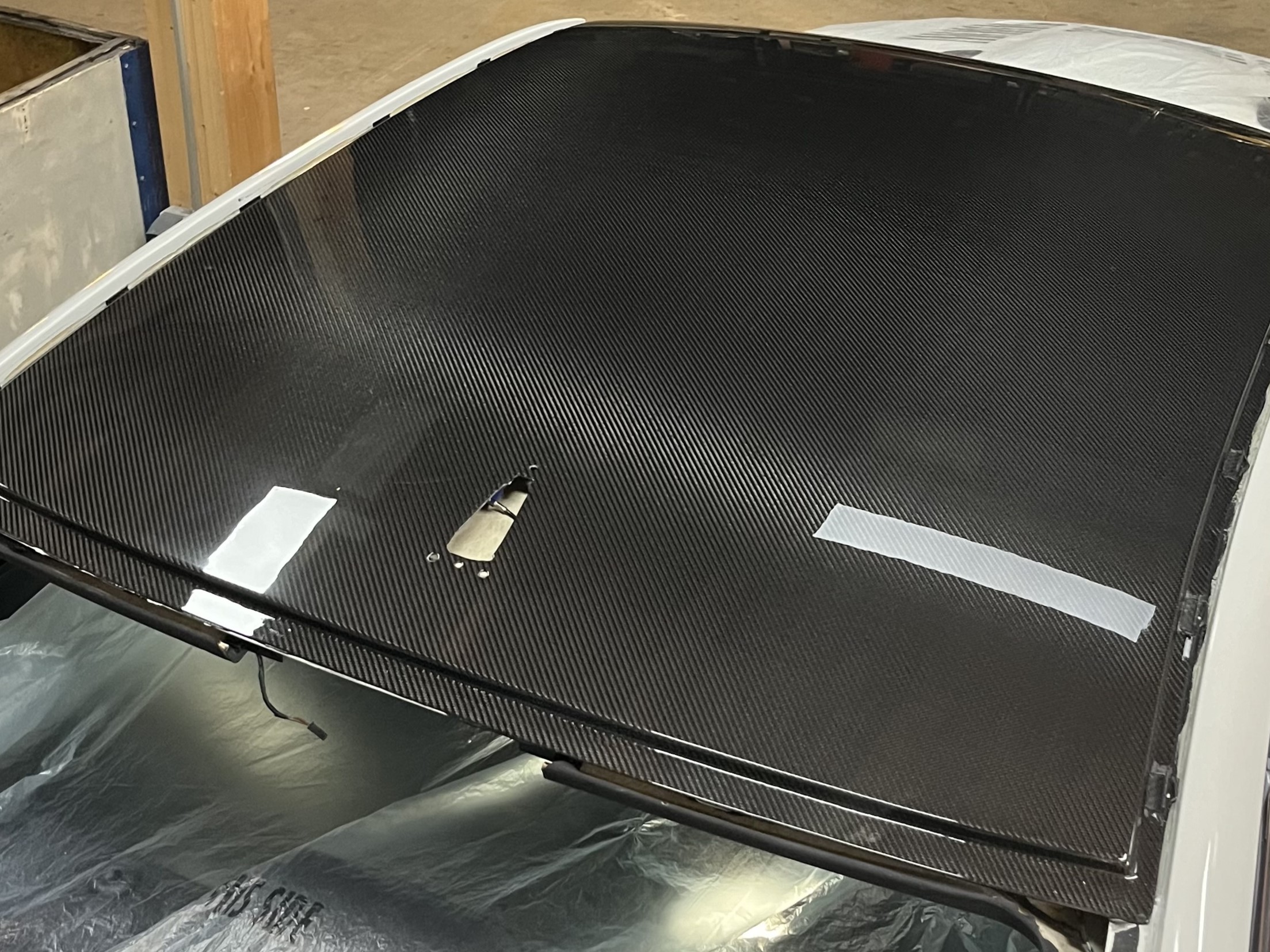 Carbon Dach passend für BMW E90 & E90 M3 Limousine – Sandwichbauweise