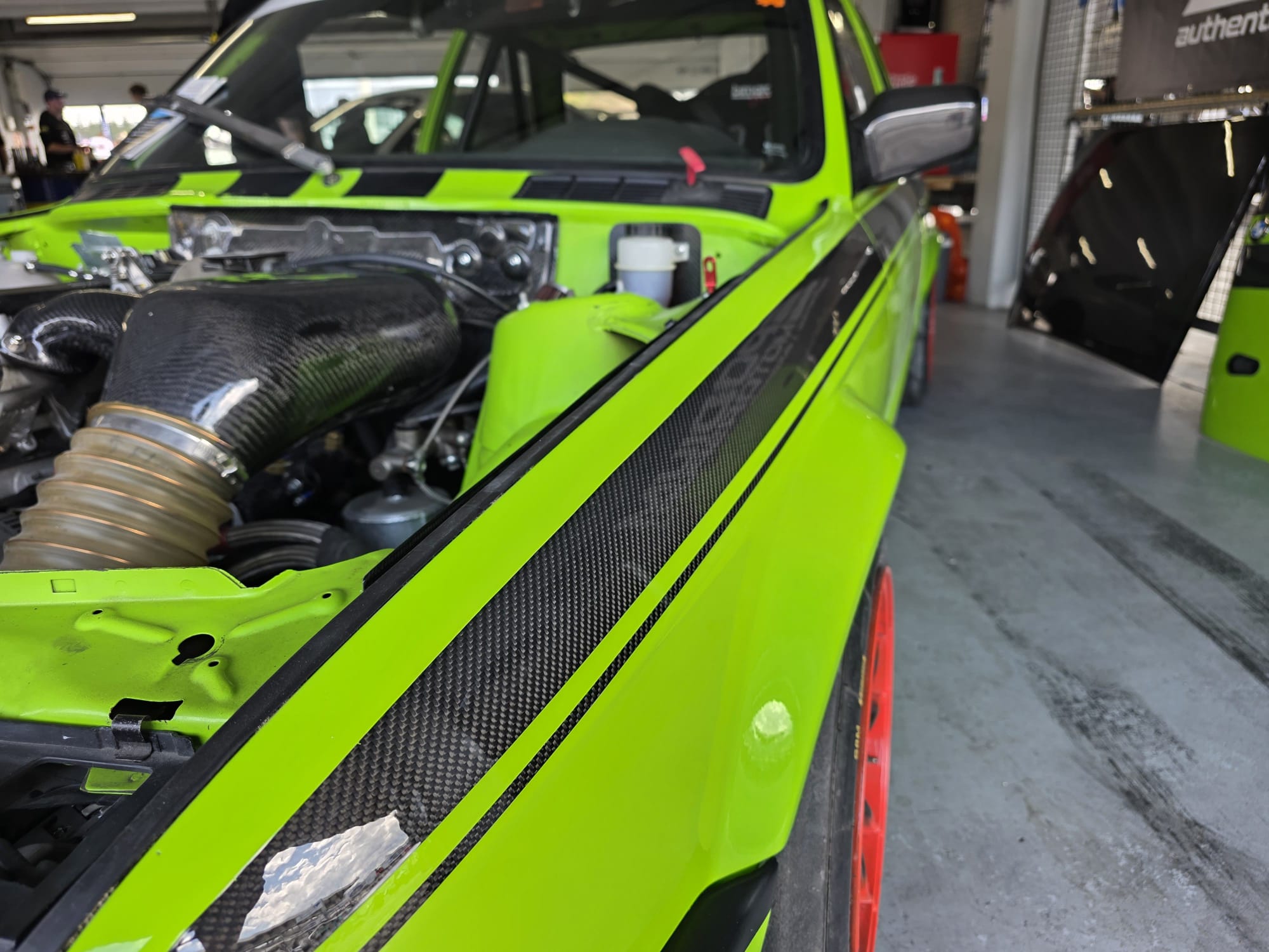 Carbon Kotflügel Set CFK ca. 4 cm breiter passend für BMW E30