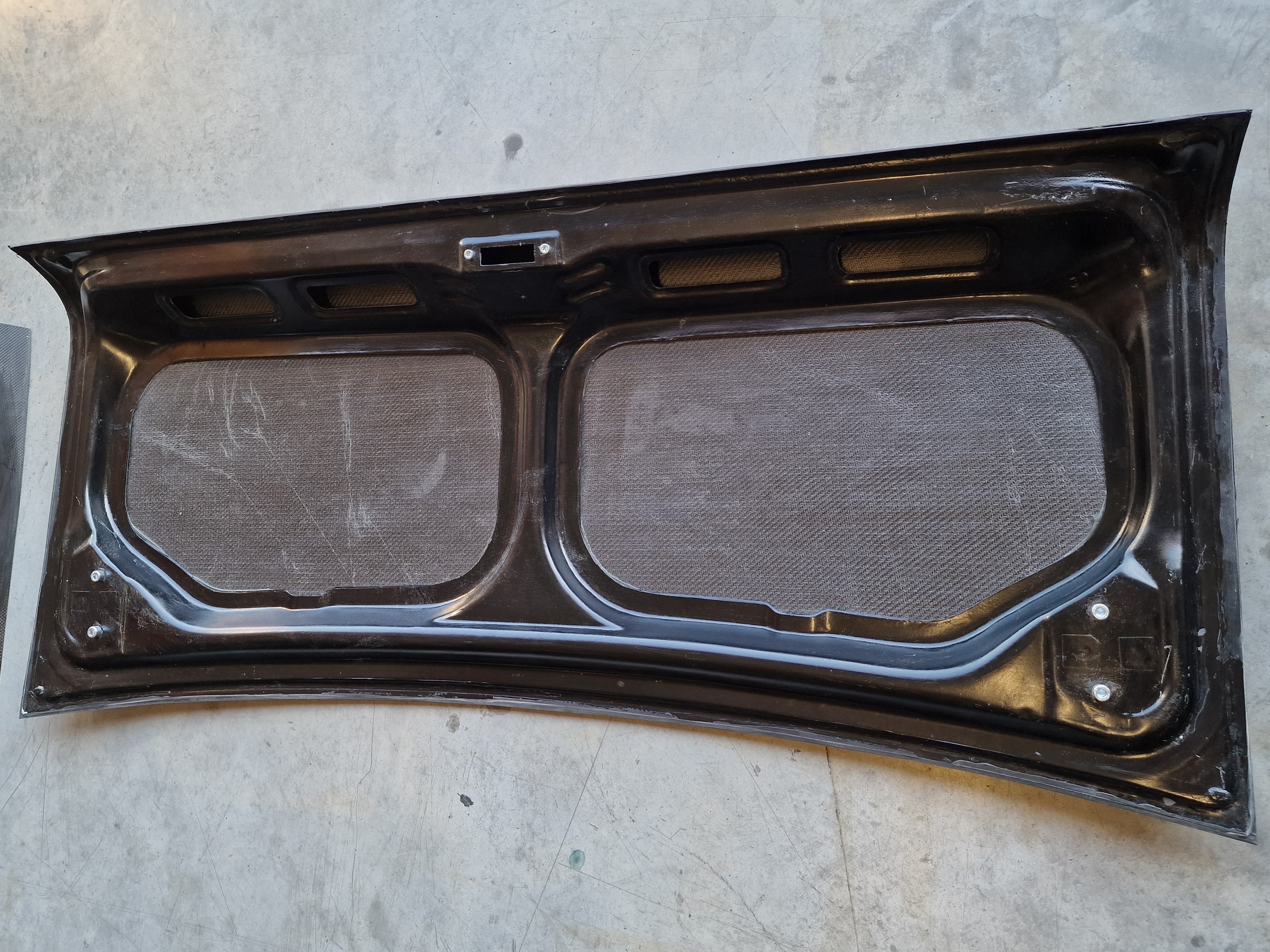 Carbon Heckklappe passend für Ford Escort Mk1
