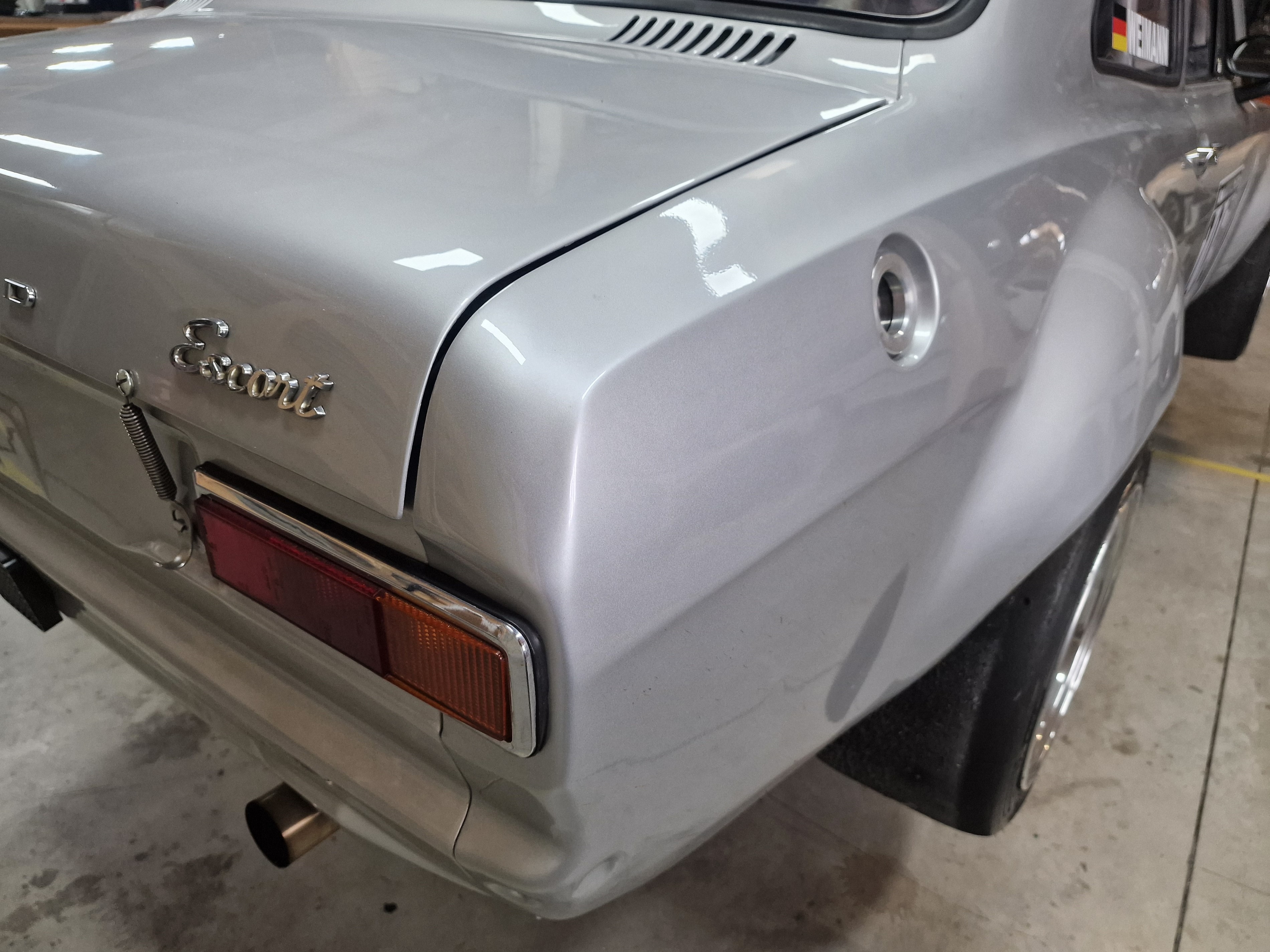 Carbon Kotflügelverbreiterungen Set (hinten) passend für Ford Escort Mk1