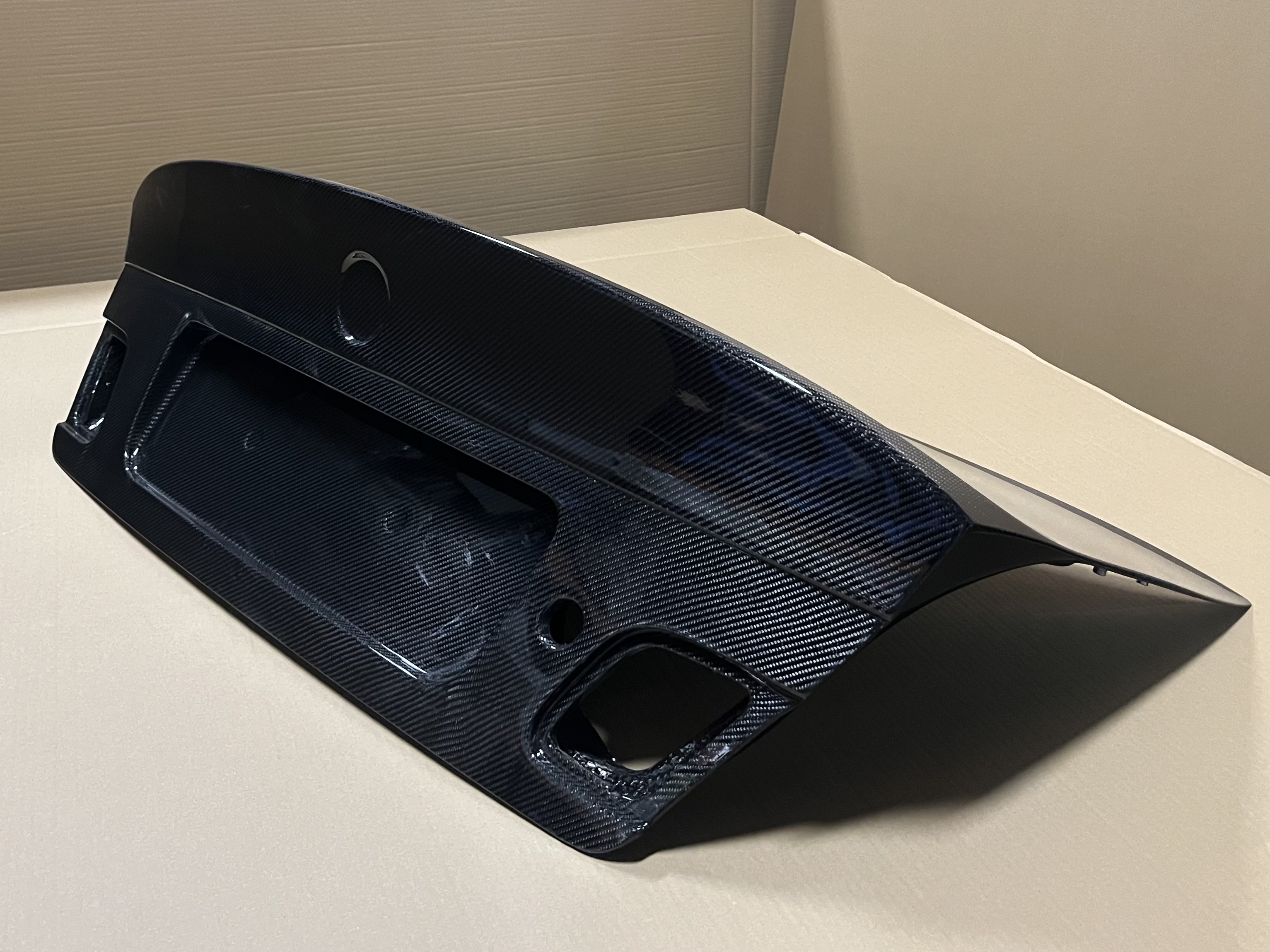 Carbon "Bürzel Ducktail" Heckklappe passend für BMW E46 & E46 M3 CSL