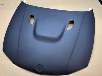 Carbon Motorhaube mit Gittern + Powerdom passend für BMW E81/82/87/88 1er M-Modelle